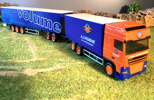 Herpa lkw gigaliner megaliner - gigaliner,
